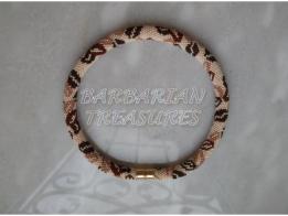 ����� ����